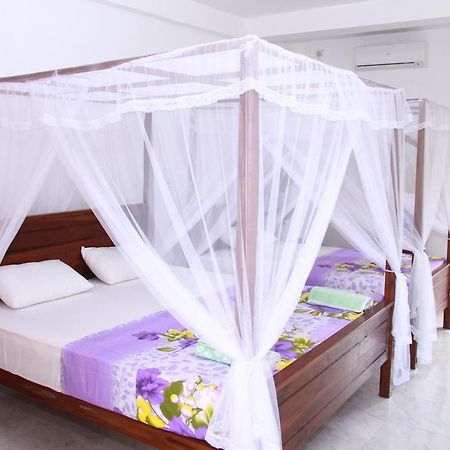 Orchid Rest Hotel Mirissa Ruang foto