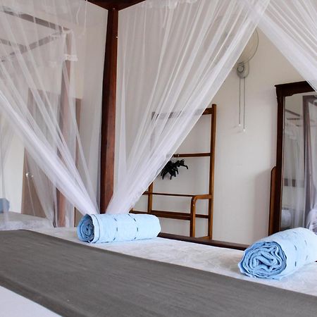 Orchid Rest Hotel Mirissa Bagian luar foto