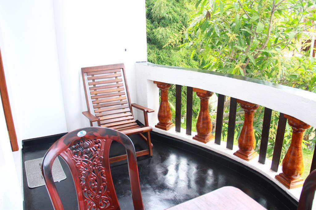 Orchid Rest Hotel Mirissa Ruang foto