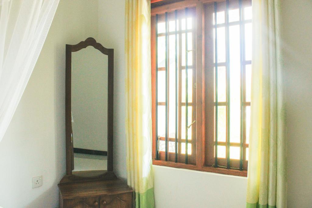 Orchid Rest Hotel Mirissa Ruang foto
